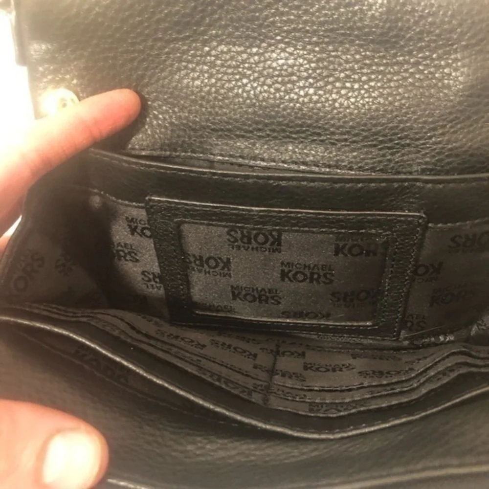 Michael kors black leather crossbody bag